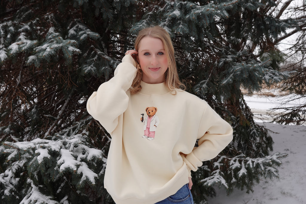 Audiologist/ ENT Bear Mockneck