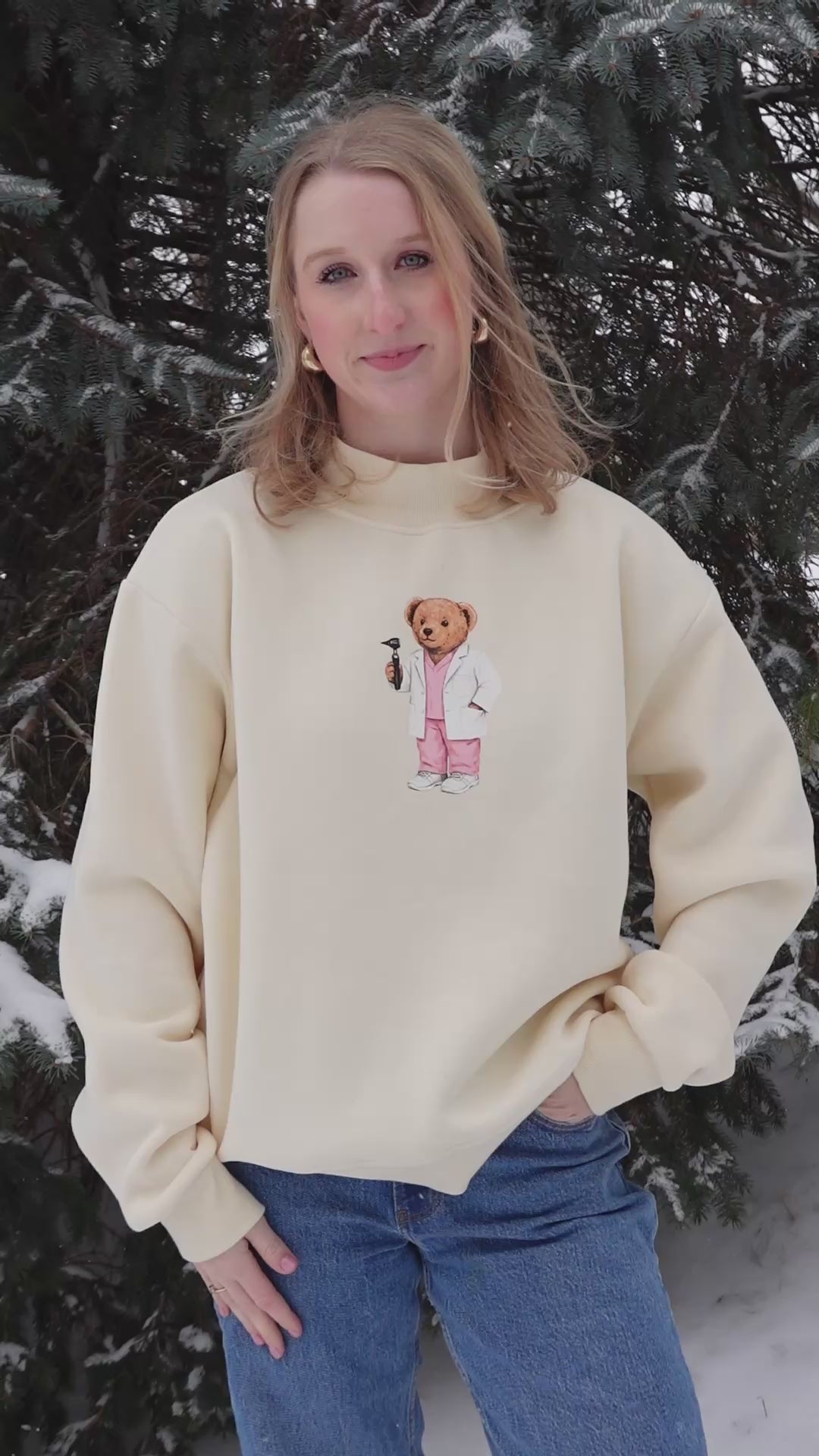 Audiologist/ ENT Bear Mockneck